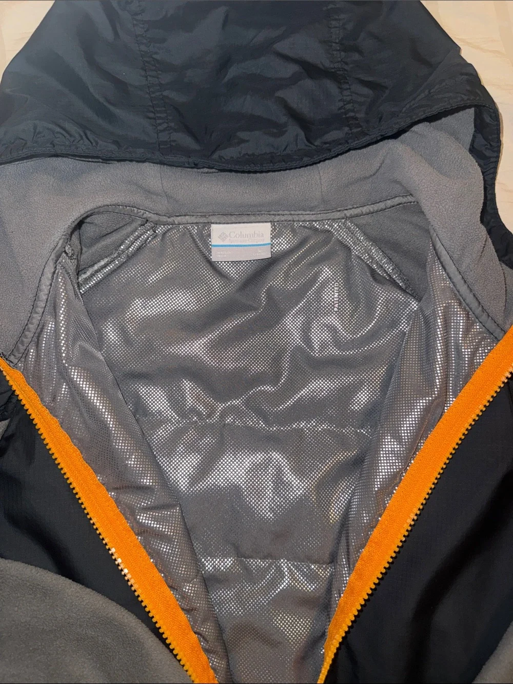 Columbia Kids Hooded Jacket in Black, Gray & Orange. Great for a ski base!